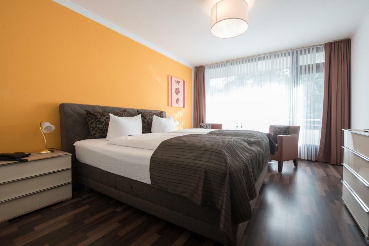 באד זאלצפלן Hotel Joh מראה חיצוני תמונה