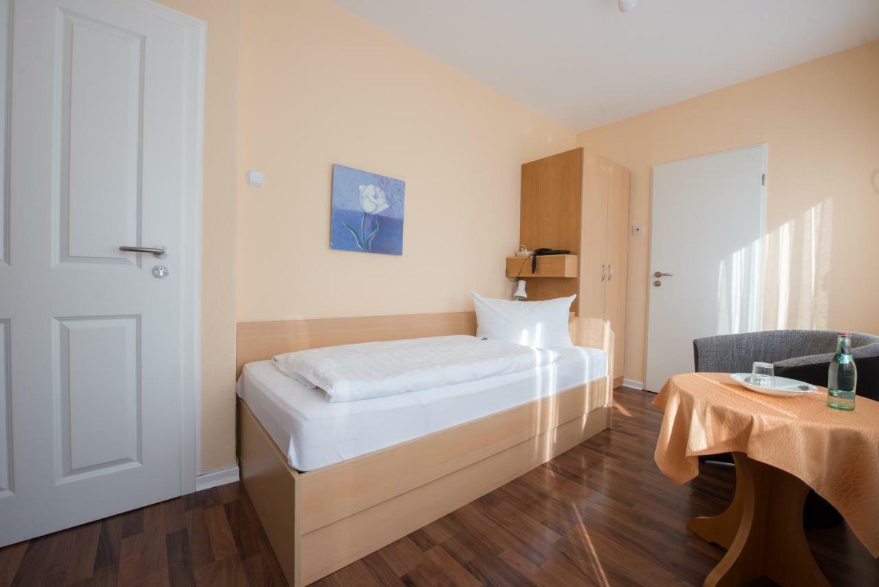 באד זאלצפלן Hotel Joh מראה חיצוני תמונה